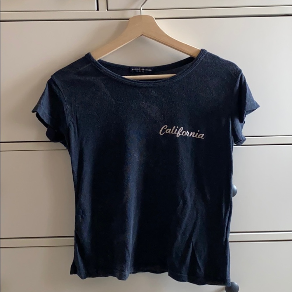 Brandy Melville short sleeve tee